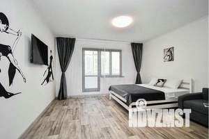 1-к квартира, посуточно, 37м2, 5/10 этаж