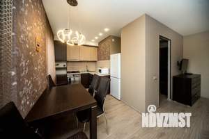 Студия квартира, посуточно, 38м2, 6/9 этаж