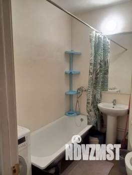 Студия квартира, посуточно, 33м2, 11/25 этаж