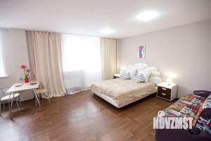 1-к квартира, посуточно, 42м2, 12/23 этаж