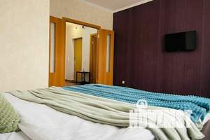 2-к квартира, посуточно, 100м2, 9/10 этаж