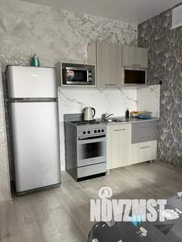 Студия квартира, посуточно, 25м2, 5/17 этаж