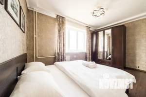 2-к квартира, посуточно, 67м2, 7/10 этаж