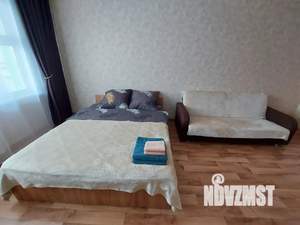 1-к квартира, посуточно, 37м2, 15/16 этаж