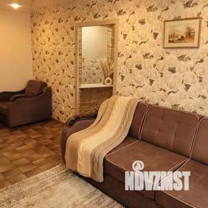 2-к квартира, посуточно, 45м2, 4/5 этаж