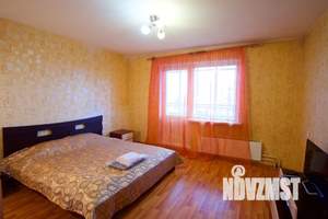 1-к квартира, посуточно, 42м2, 7/10 этаж