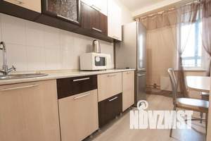 1-к квартира, посуточно, 32м2, 8/25 этаж