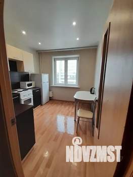 1-к квартира, посуточно, 32м2, 8/10 этаж