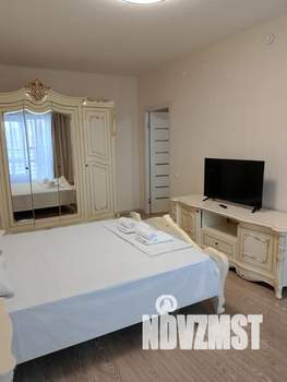 1-к квартира, посуточно, 50м2, 6/9 этаж