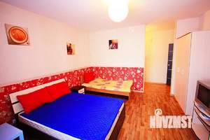 1-к квартира, посуточно, 40м2, 1/1 этаж