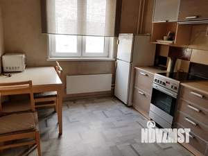 1-к квартира, посуточно, 42м2, 4/14 этаж