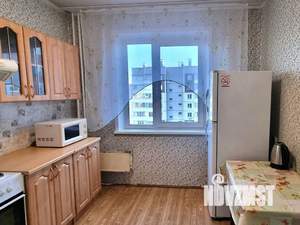 1-к квартира, посуточно, 35м2, 8/15 этаж