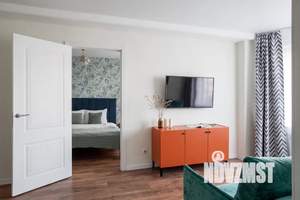 1-к квартира, посуточно, 42м2, 4/10 этаж