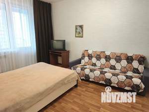 1-к квартира, посуточно, 45м2, 2/17 этаж