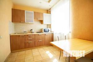 Студия квартира, посуточно, 31м2, 3/5 этаж