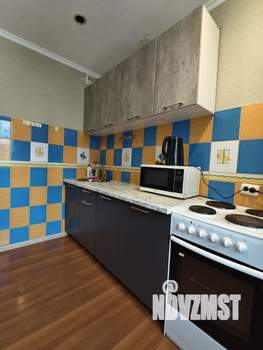 1-к квартира, посуточно, 42м2, 4/10 этаж