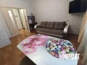 1-к квартира, посуточно, 28м2, 7/16 этаж