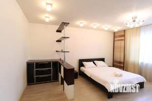 1-к квартира, посуточно, 58м2, 1/1 этаж