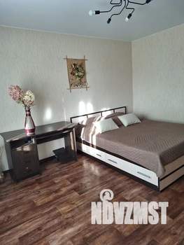 1-к квартира, посуточно, 40м2, 15/16 этаж