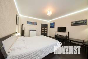 1-к квартира, посуточно, 42м2, 17/20 этаж