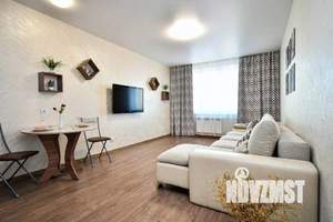 2-к квартира, посуточно, 50м2, 1/1 этаж