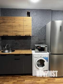 Студия квартира, посуточно, 33м2, 5/10 этаж