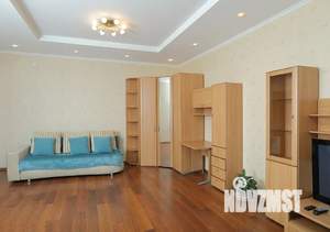 1-к квартира, посуточно, 54м2, 2/10 этаж