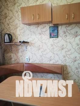 1-к квартира, на длительный срок, 40м2, 4/10 этаж