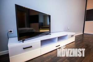 1-к квартира, посуточно, 38м2, 4/16 этаж