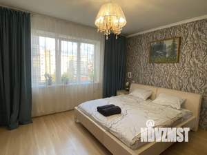 3-к квартира, посуточно, 80м2, 6/10 этаж