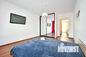 1-к квартира, посуточно, 42м2, 1/1 этаж