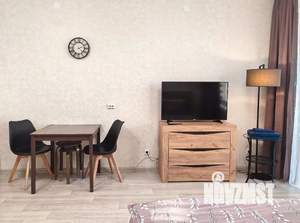 Студия квартира, посуточно, 30м2, 3/17 этаж