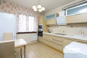 2-к квартира, посуточно, 58м2, 1/1 этаж