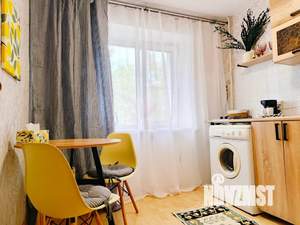 1-к квартира, посуточно, 38м2, 2/4 этаж