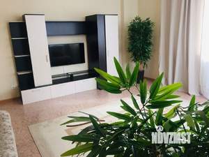 2-к квартира, посуточно, 70м2, 1/1 этаж