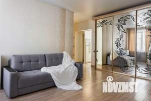 2-к квартира, посуточно, 47м2, 1/1 этаж