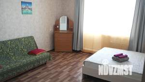 1-к квартира, посуточно, 40м2, 9/10 этаж