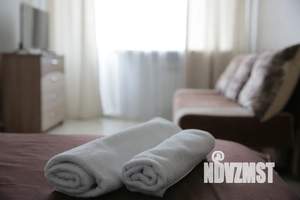 1-к квартира, посуточно, 40м2, 3/5 этаж