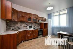 2-к квартира, посуточно, 72м2, 25/25 этаж
