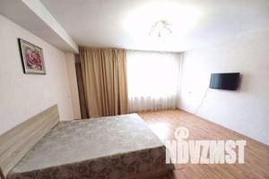 1-к квартира, посуточно, 45м2, 2/10 этаж