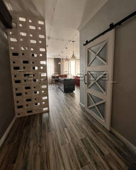 3-к квартира, на длительный срок, 107м2, 5/7 этаж