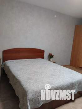 1-к квартира, посуточно, 44м2, 6/10 этаж