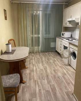 1-к квартира, на длительный срок, 52м2, 9/17 этаж