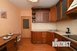 2-к квартира, посуточно, 72м2, 10/17 этаж