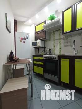 Студия квартира, посуточно, 30м2, 8/8 этаж