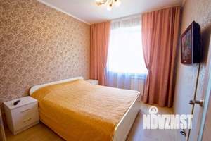 3-к квартира, посуточно, 72м2, 1/1 этаж