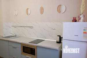 2-к квартира, посуточно, 56м2, 6/17 этаж