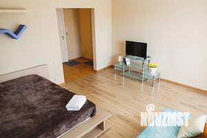 1-к квартира, посуточно, 55м2, 4/10 этаж