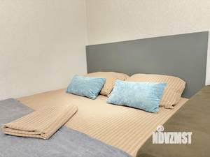 1-к квартира, посуточно, 32м2, 20/24 этаж