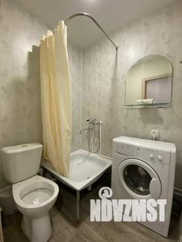 Студия квартира, посуточно, 12м2, 1/9 этаж